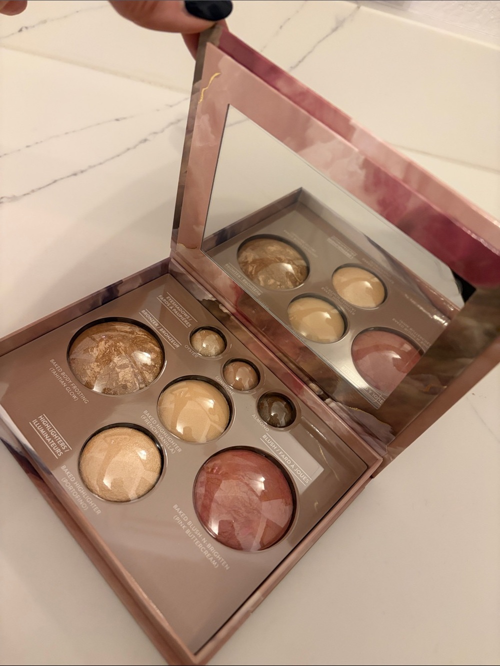 Laura Geller Best of the Baked Face Palette - Picture 9 of 11